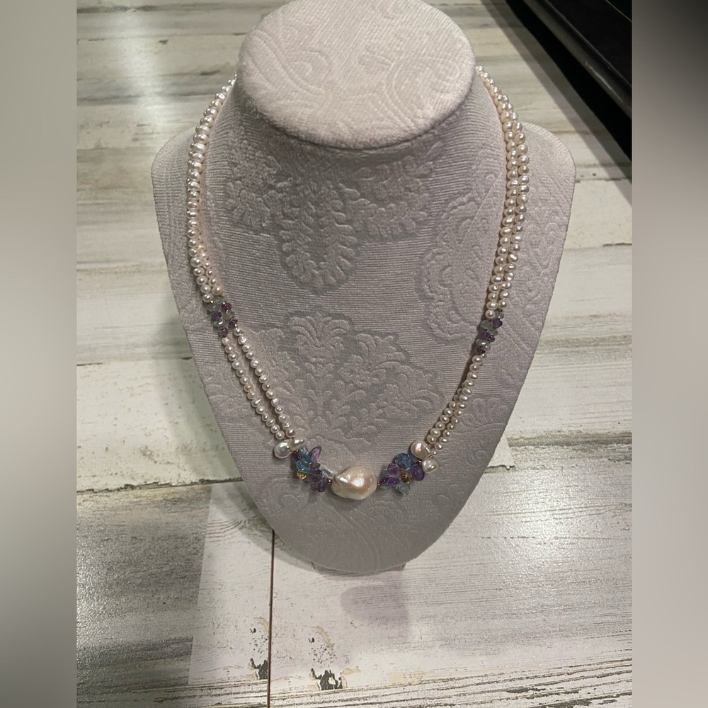 Pearl Stone Necklace